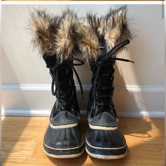 Sorel Shoes - $190 SOREL Joan of Artic Black Fur Winter Boot